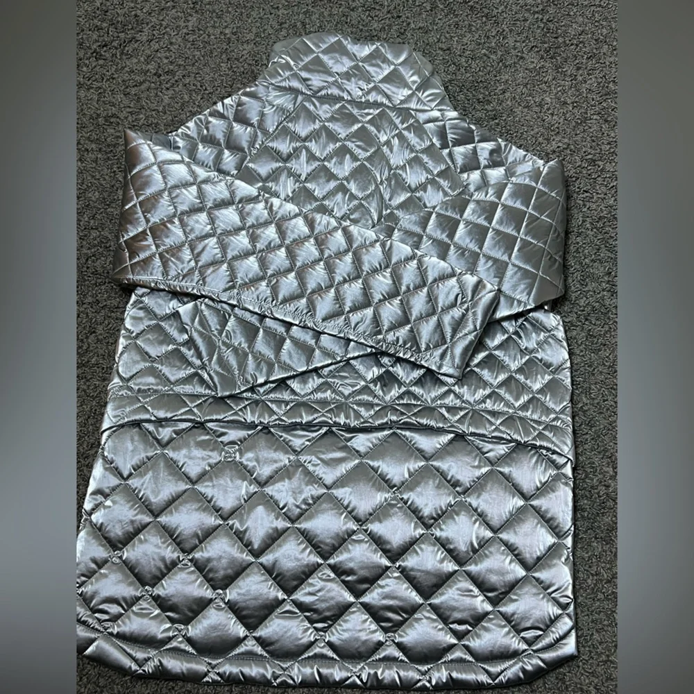 Athleta Whisper Featherless Metallic Jacket Silver Women's Small size - Picture 12 of 13